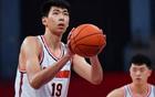 廣東U22男籃挑戰(zhàn)難，徐昕楊溢壓力大。