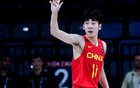 張博源半場(chǎng)表現(xiàn)亮眼，11投6中，罰球全中，得17分4板！