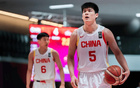中國(guó)U19男籃總籃板落后24個(gè)，進(jìn)攻籃板失利25個(gè)。