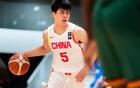 朱芳雨19歲新星狂砍25分，中國(guó)男籃后場(chǎng)大腿顯威！