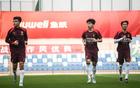 國足選帥，年薪200萬歐，多候選人選報(bào)名。