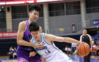 青島男籃勝北控進四強，半決賽齊魯?shù)卤仍賾?zhàn)